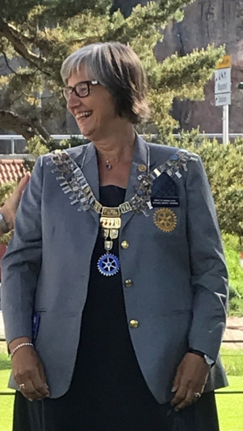 Sissel Berit Hoell fra Langesund Rotaryklubb